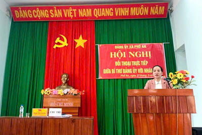 BÍ THƯ ĐẢNG UỶ XÃ PHỔ AN TIẾP XÚC, ĐỐI THOẠI VỚI NHÂN DÂN THÔN HỘI AN 2